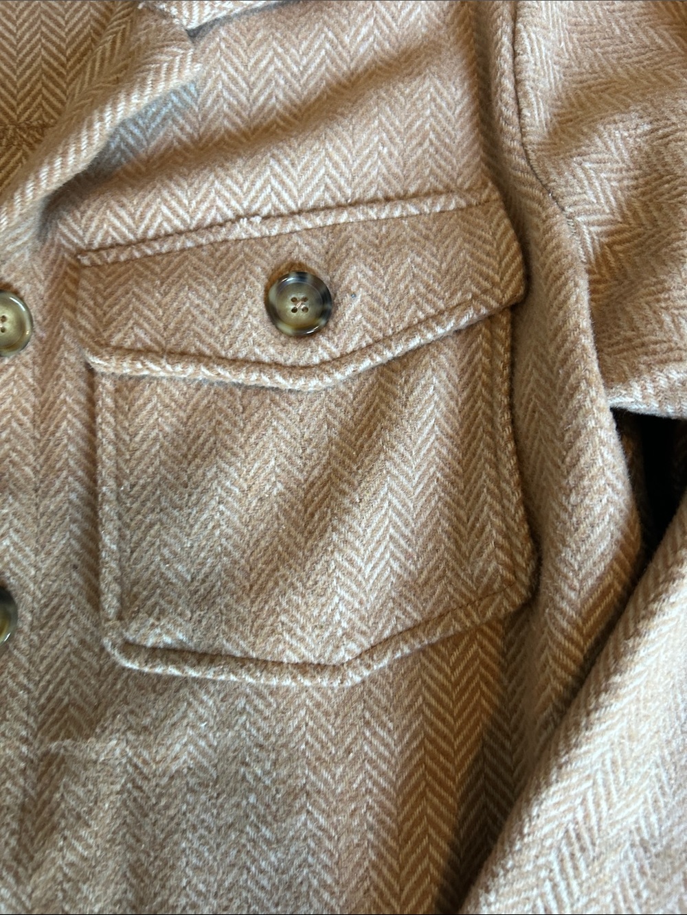 Time and Tru Tan and Cream Herringbone Shirt Jacket - Picture 4 of 5